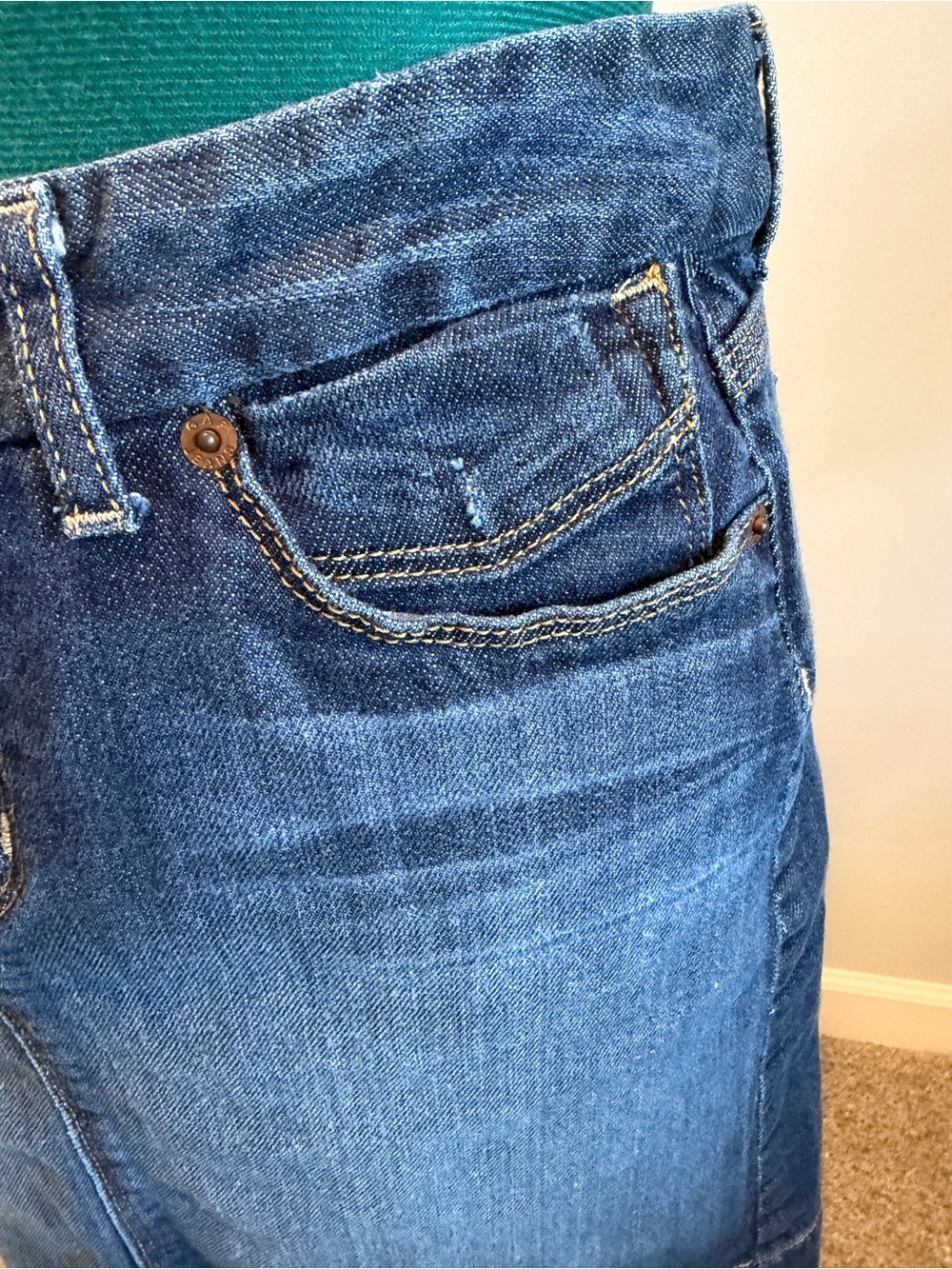 GAP Dark Blue Denim Skirt with Branded Button - Picture 4 of 9